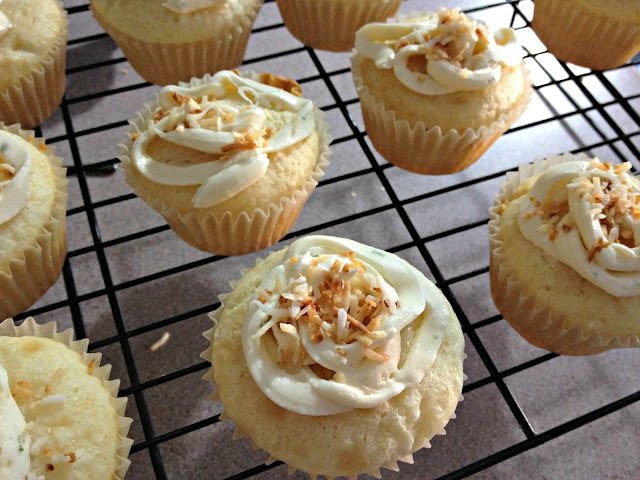 coconutcupcakes1-6814145